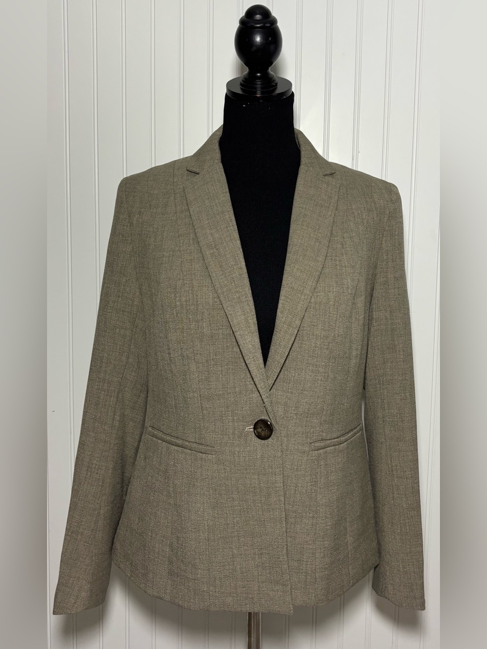 Kasper One Button Notched Collar Blazer Cypress Grey Quiet Luxury Classic Size 8